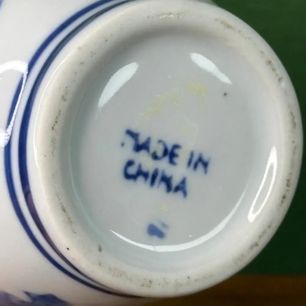 Vintage Chinese Blue White Porcelain Vase Painted Butterfly Floral Asian Ceramic